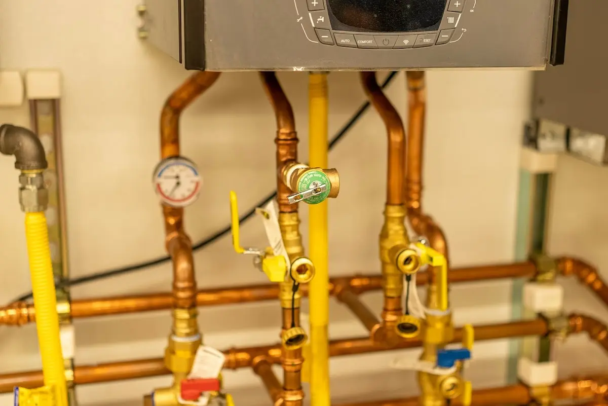 Licensed technician providing Slab Leak Repair for a homeowner in Russellville